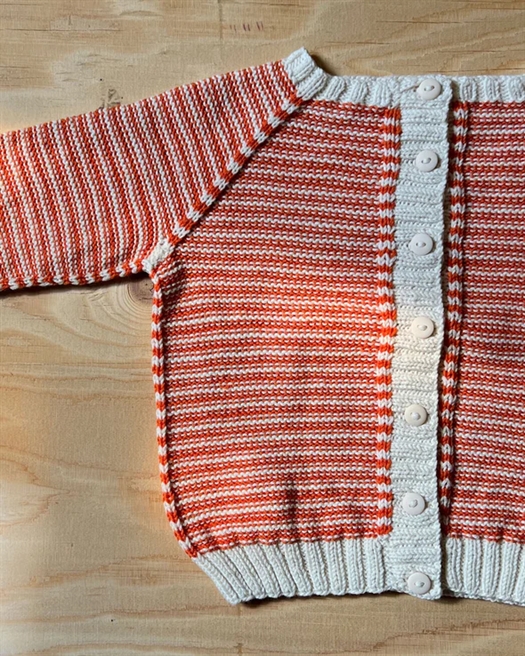 ANHOLT CARDIGAN - BABY fra Kit Couture